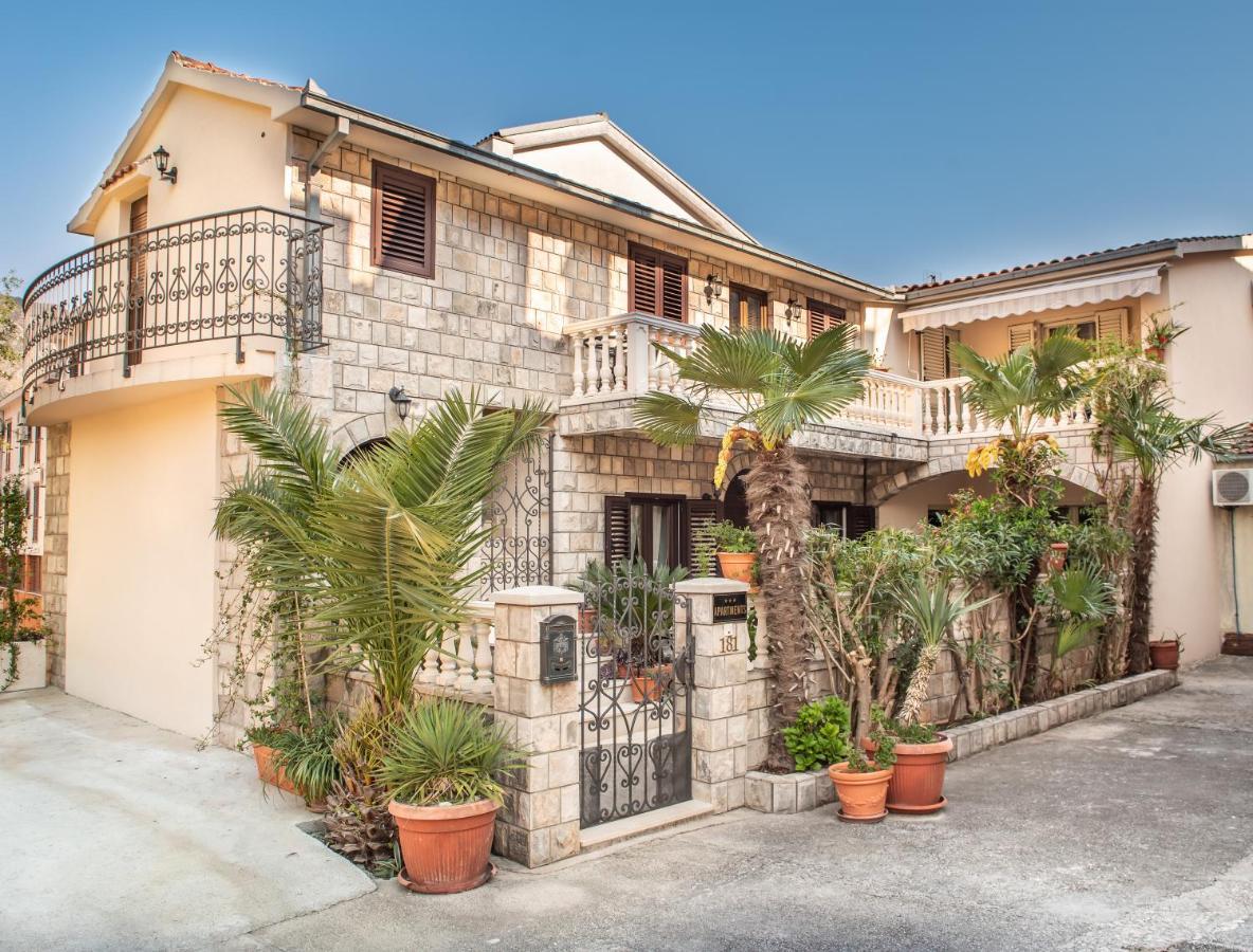 S&P City Center Apartments Kotor Ngoại thất bức ảnh